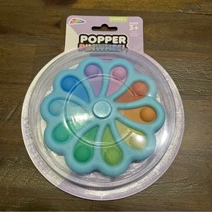 ✅ fidget popper spin pinwheel. New in package